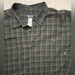 Patagonia Organic Cotton Long Sleeve Button Up